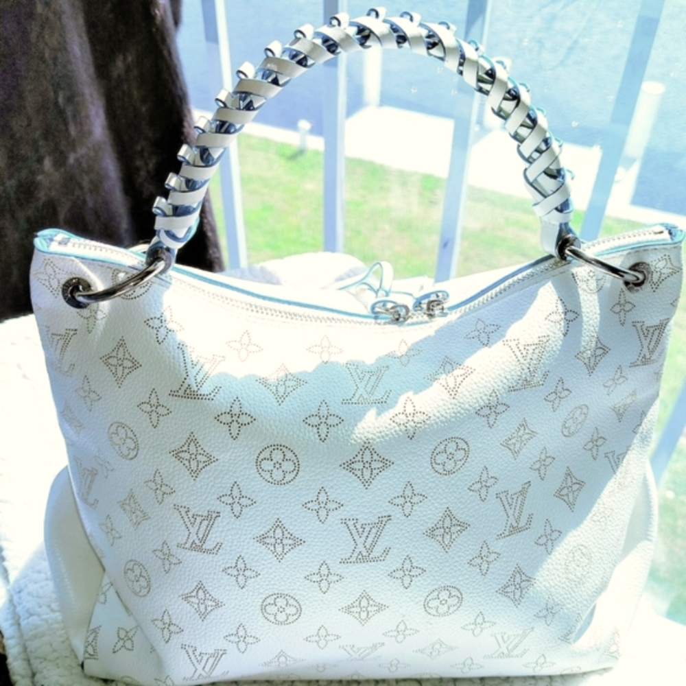 Louis Vuitton Cream With Blue Detailing Monogram Shoulder Bag - Picture 8 of 11